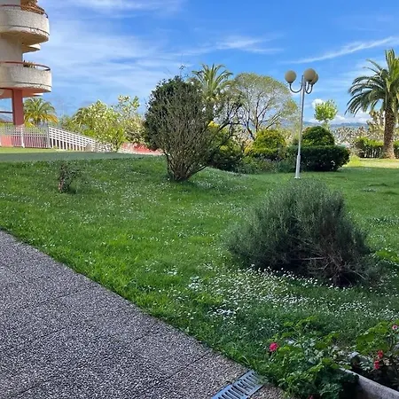 Bahia - Front Line Apartment *