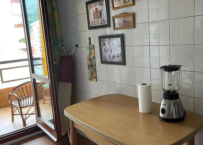 Bahia - Front Line Santoña